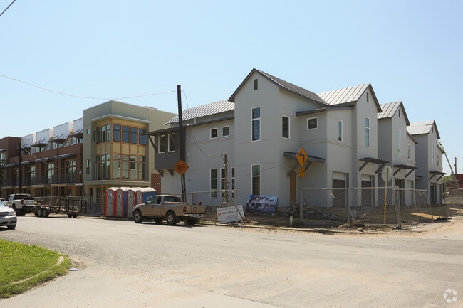 Building Photo - Parklid