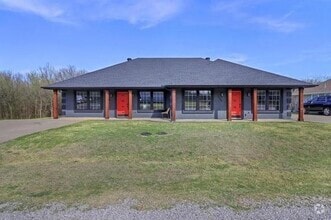 Building Photo - 3604-3606 Kayewood St