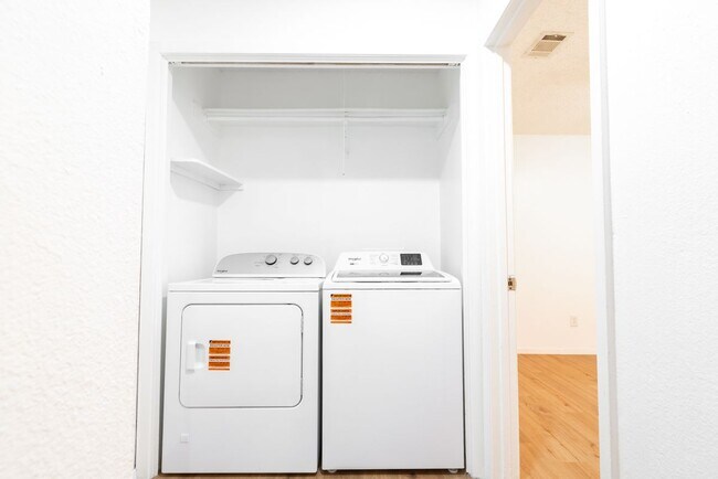 Foto del edificio - 706 Ramble Ln