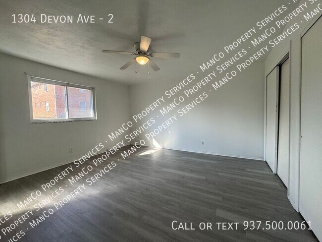 Foto del edificio - 1304 Devon Ave
