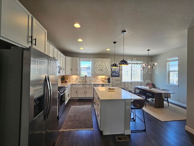 Foto del edificio - 2418 S Troy Ct