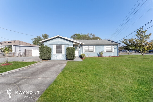 Building Photo - 5004 Deltona Blvd