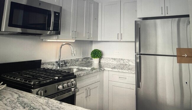 Foto del edificio - 2937 S King Dr