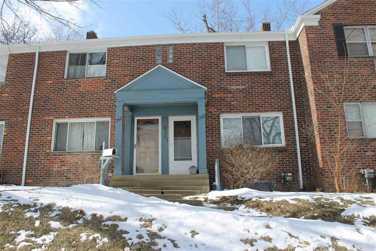Primary Photo - 340 Sheffield Ave