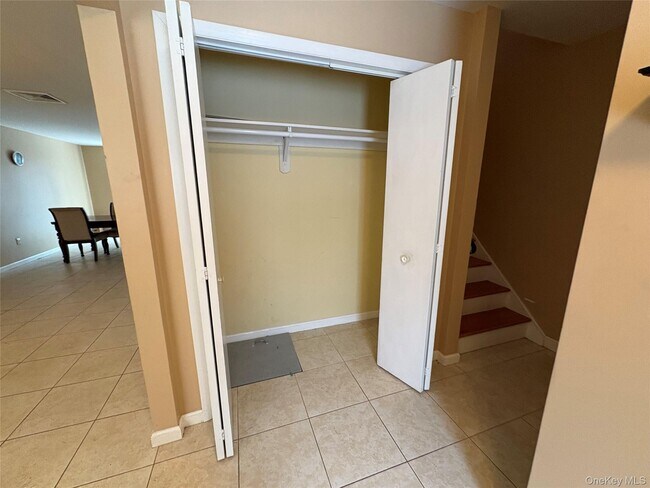 Foto del edificio - 5 N Aspen Rd