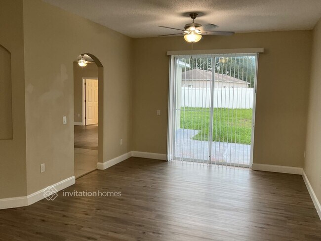 Building Photo - 407 Acacia Tree Way