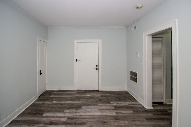 Foto del edificio - 3300 E 149th St