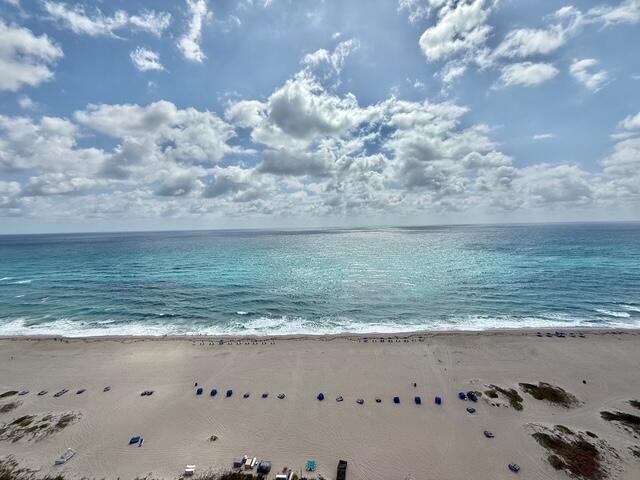 Primary Photo - 2800 N Ocean Dr