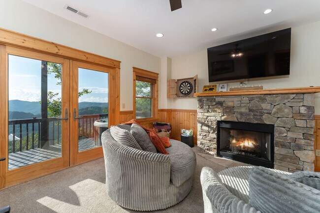 Foto del edificio - 191 Scenic Wolf Dr