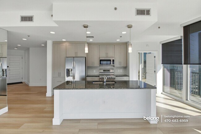 Foto del edificio - 1080 Peachtree St NE