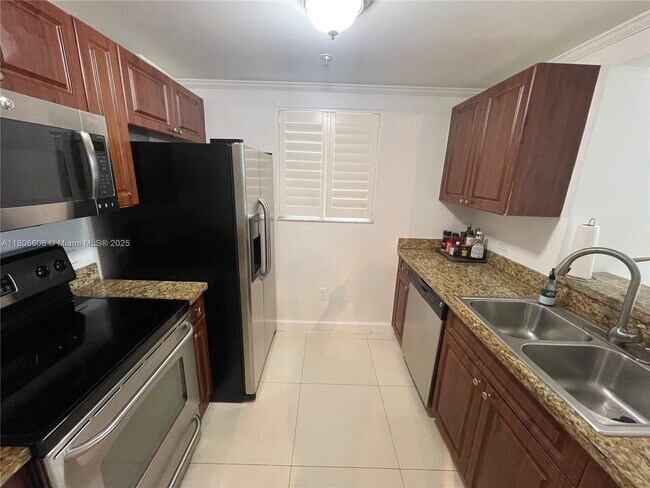 Foto del edificio - 2600 SW 27th Ave