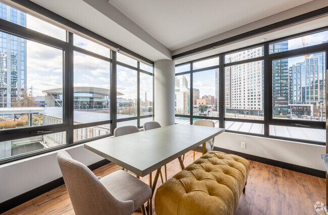 2BR, 2BA - 1,291 SQ FT - Gables Seaport