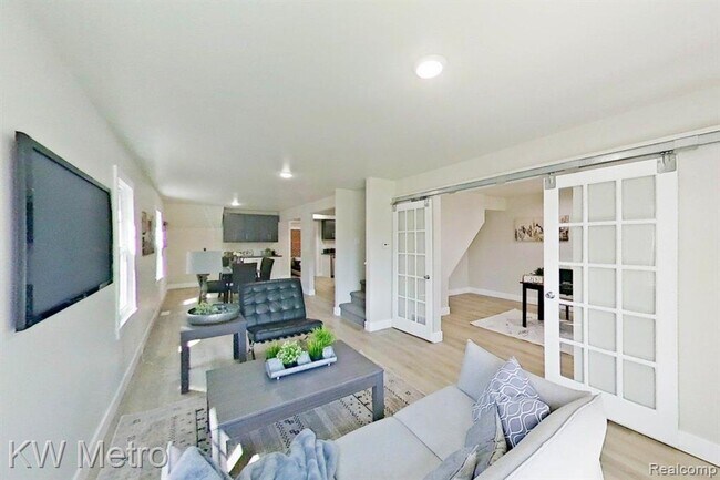 Foto del edificio - 695 Livernois St