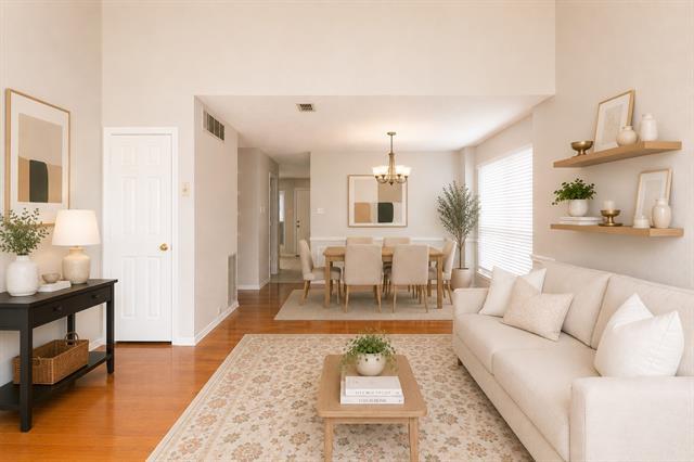 Foto del edificio - 3031 Renaissance Ct