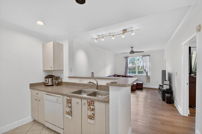 Foto del edificio - 1805 N Flagler Dr