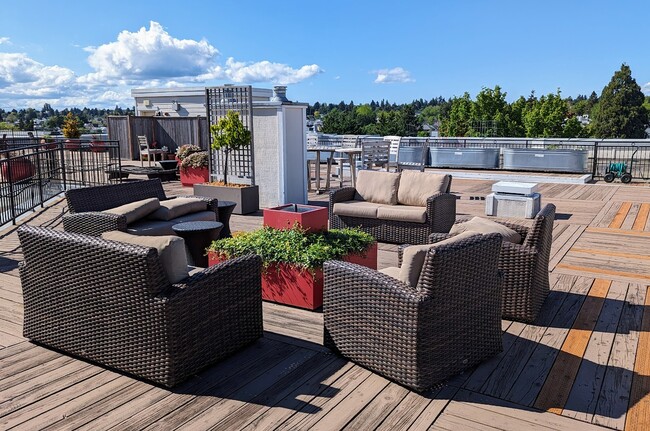 Roofdeck - 1525 NW 57th St
