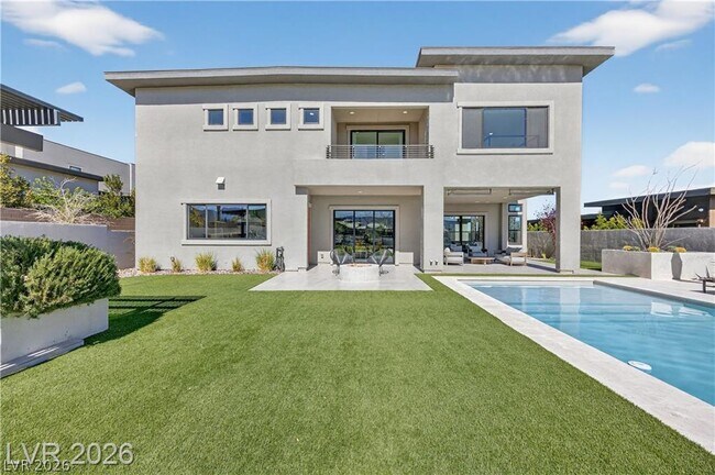 Foto del edificio - 12637 Penfield Ave