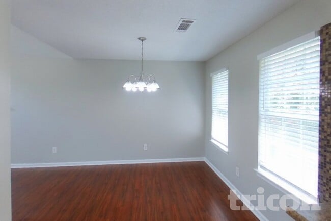 Building Photo - 4118 Lost Springs Tr