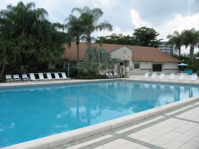 Foto del edificio - 2236 N Cypress Bend Dr
