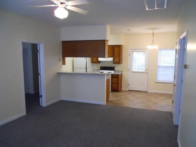 Building Photo - 33 Etowah Ridge