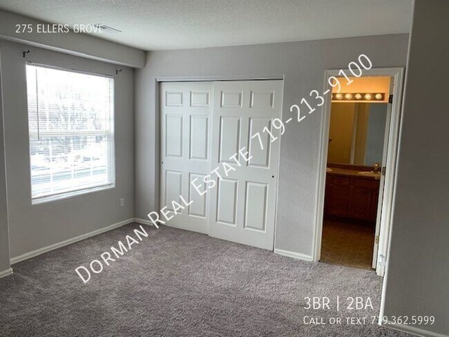Building Photo - 3 Bedroom Condo