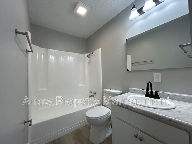 Foto del edificio - 1010 N 16th St