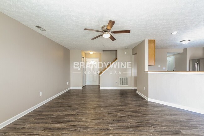 Foto del edificio - 2733 Dawnlake Dr