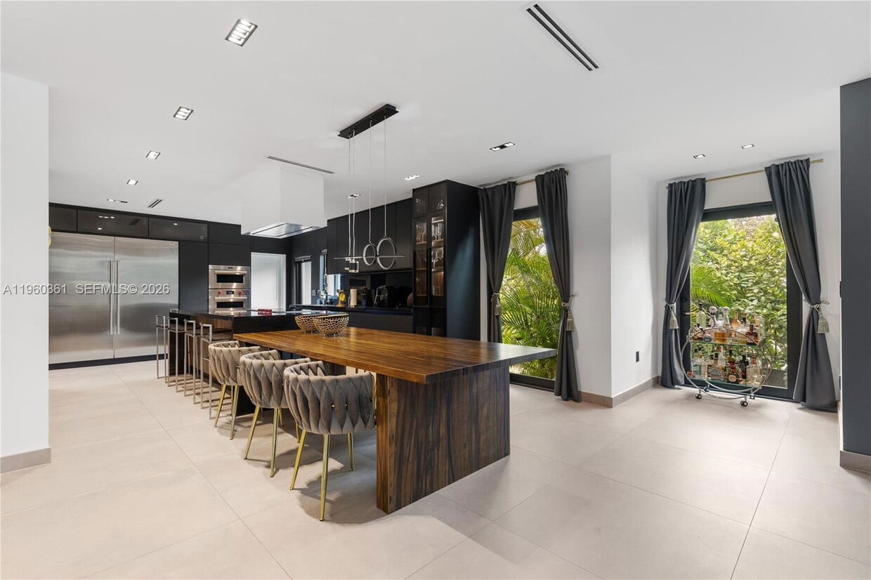 Photo - 63 Southwest 31st Road Apt #SFH, Miami, FL 33129 - 5 BR 4.5 BA single-family home