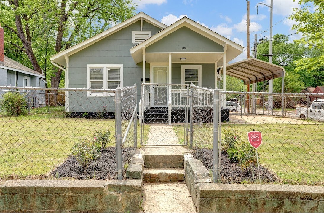 Primary Photo - 3293 Coleman Ave