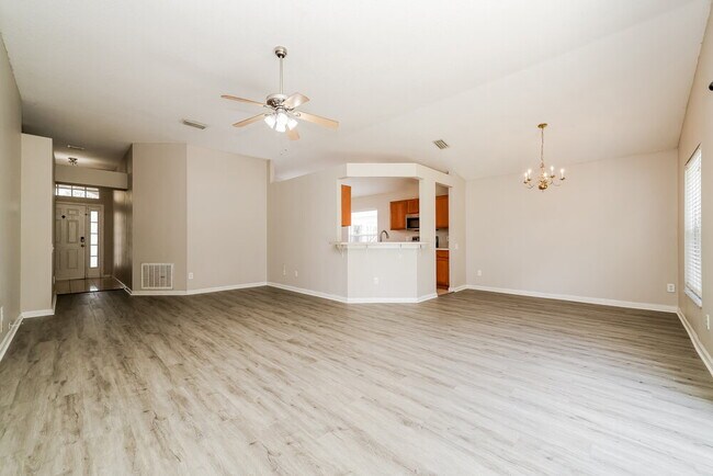 Foto del edificio - 10422 Hunters Haven Blvd