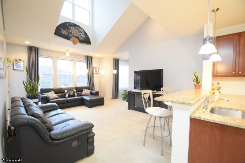 Foto principal - 3403 Ramapo Ct
