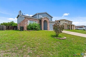 Building Photo - 5206 Oster Dr