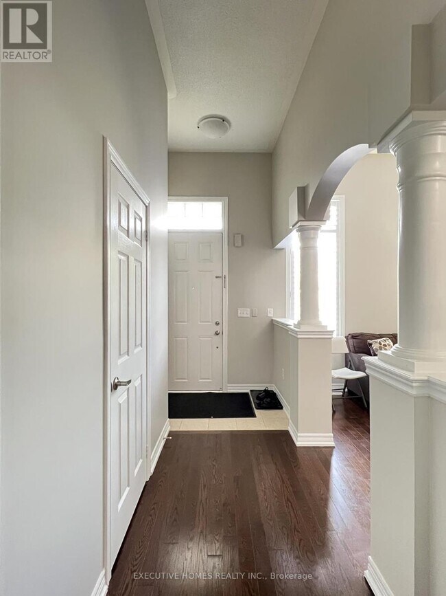 Building Photo - 3738 Nightstar Dr