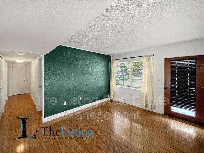 Foto del edificio - 816 Keystone Ave