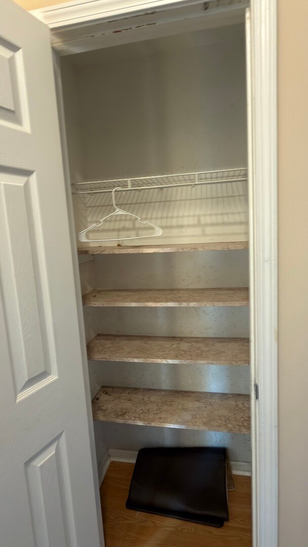 Foto del edificio - 8114 160th St