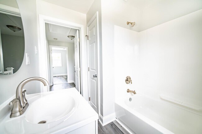 Foto del edificio - 43 Western Winds Cir