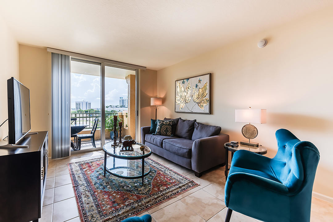 Primary Photo - 403 S Sapodilla Ave