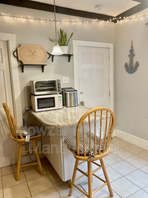 13 Bradford St Unit 1, Plymouth, MA 02360 Condo for Rent in Plymouth