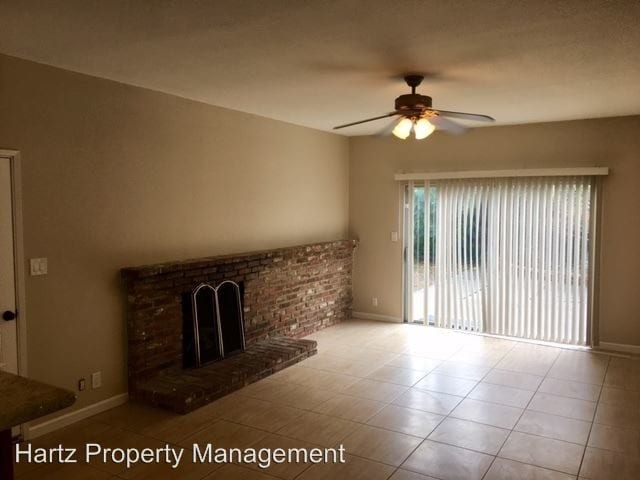 Building Photo - 1801 Crestwood Ct