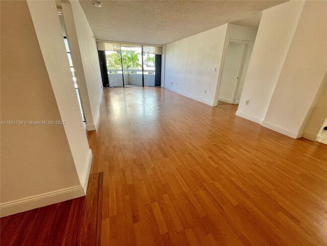 Foto del edificio - 2501 Brickell Ave