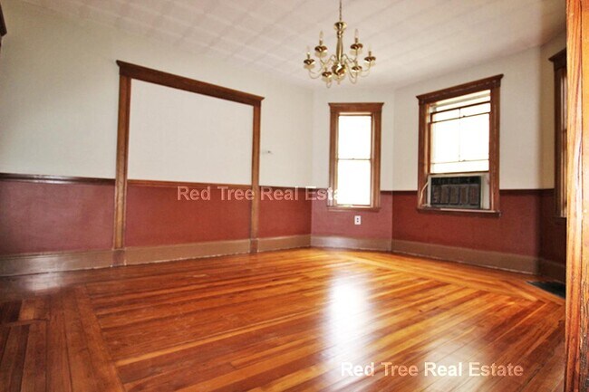 Foto del edificio - 14 Dow St