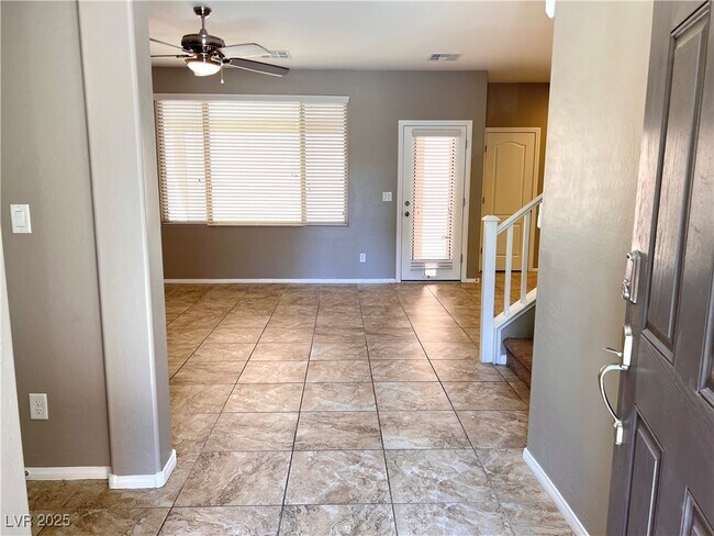 Foto del edificio - 7237 Puddle Duck St