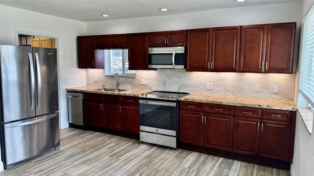 Foto principal - 3120 SW 35th Ave