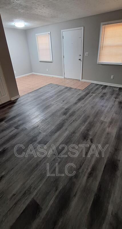 Building Photo - 676 Knox Blvd