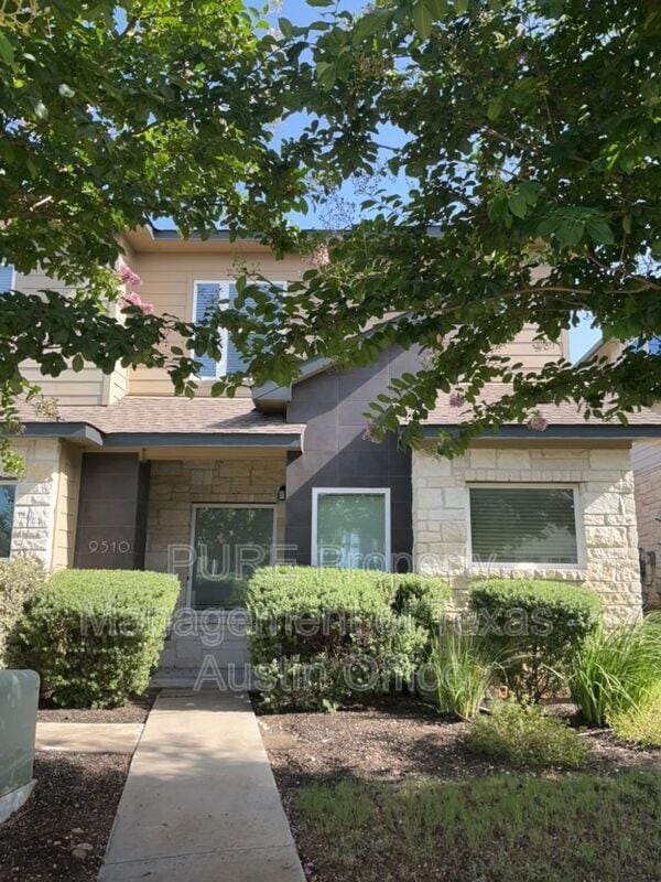 Building Photo - 9510 Whisper Willow Blvd
