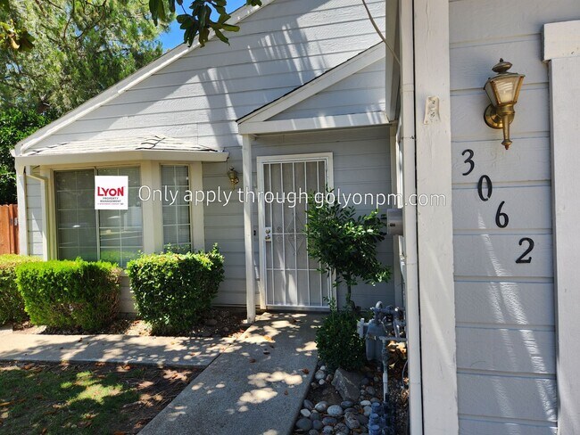 Building Photo - Cozy Home Awaits In Rocklin!