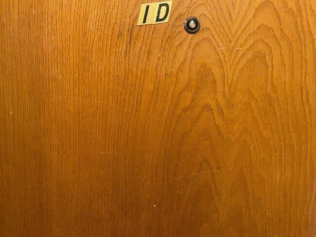 Unidad 1D - 4920 Harold Ave