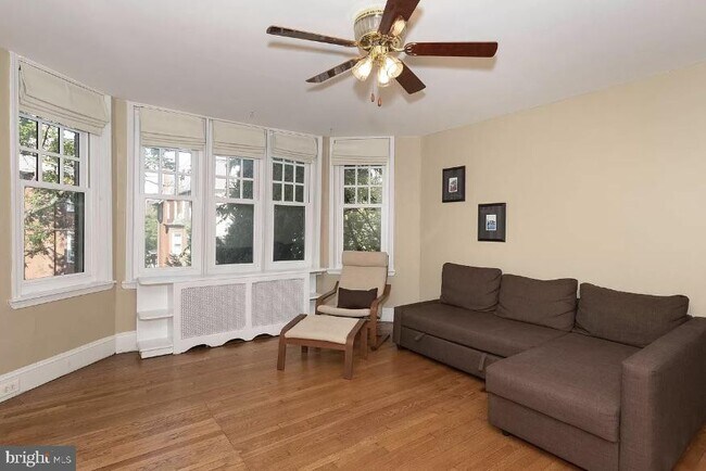 Foto del edificio - 4637 Pine St
