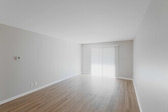 Building Photo - The Jefferson Apartments