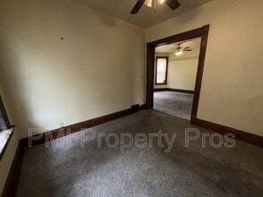 Building Photo - 2441 Dr. William Finlayson St